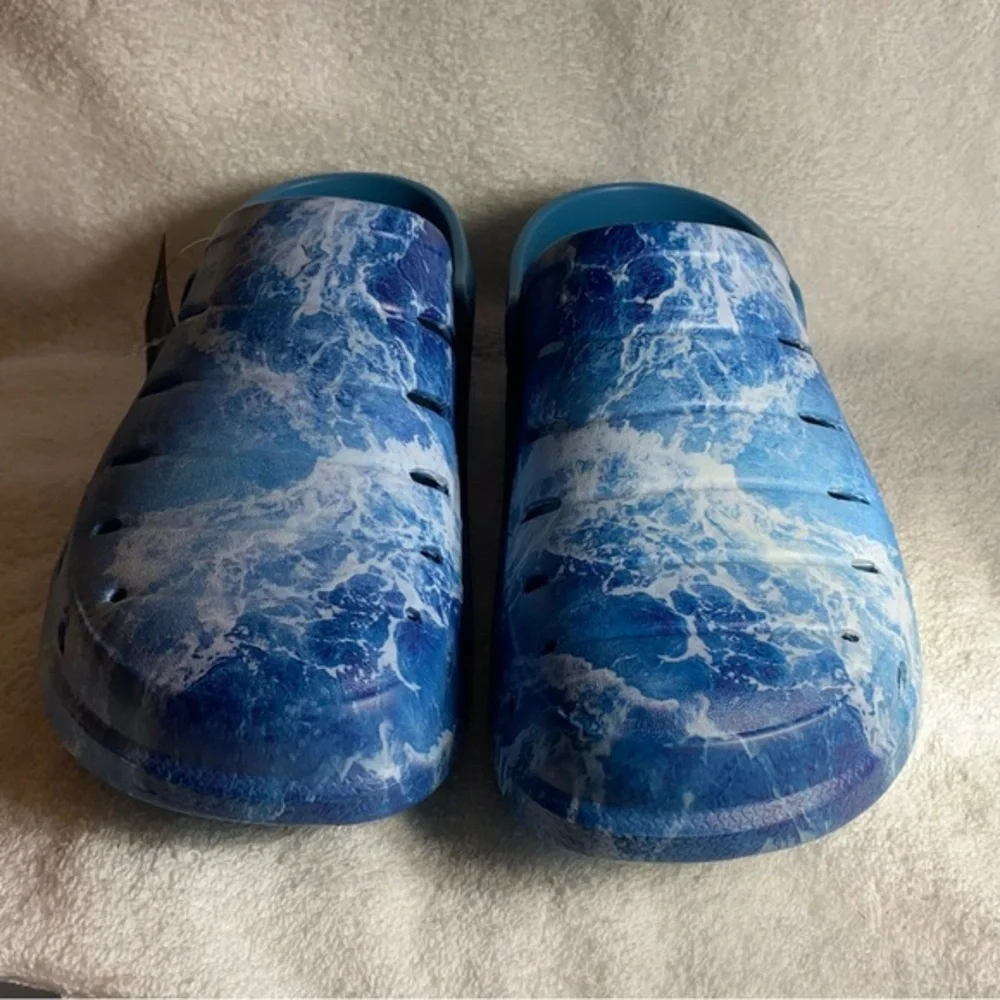 Discovery Week‎ Shoes Sandals Mens Size 12 Water Rugged Shark Blue Slip On NEW